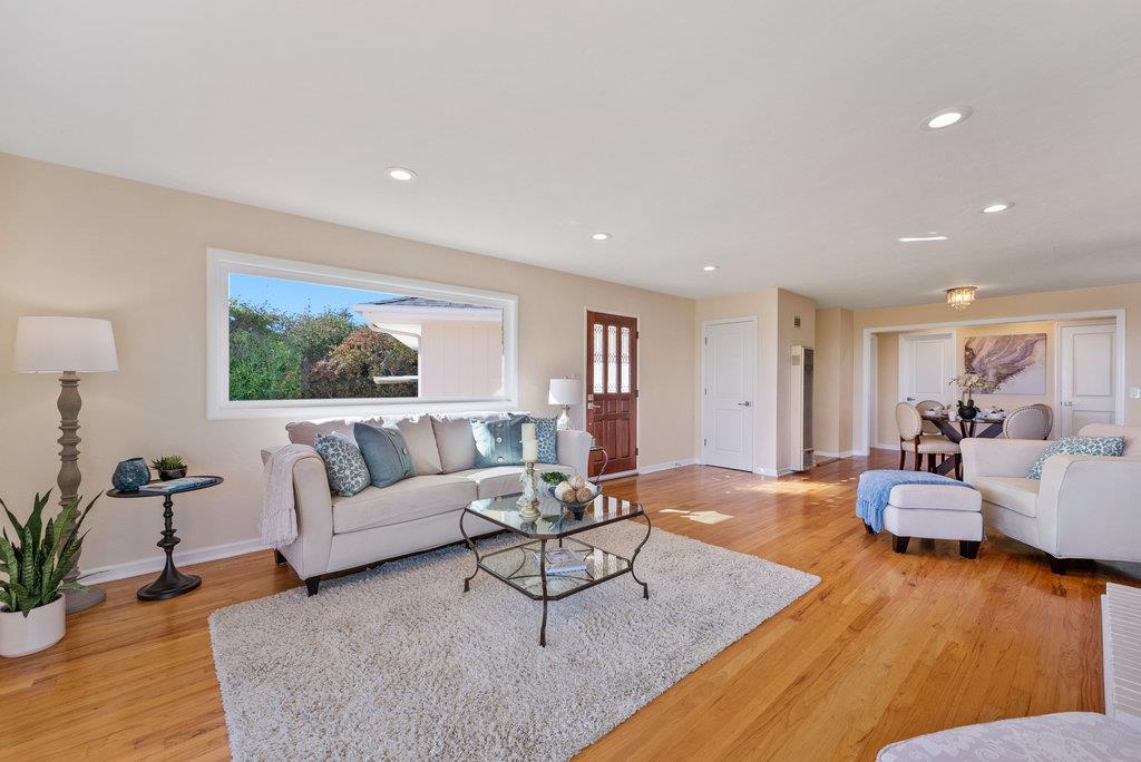 5365 Maretta Drive