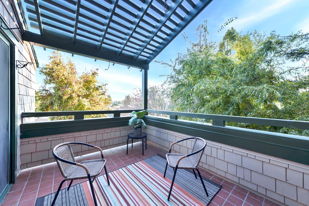 318 Soquel Avenue D3