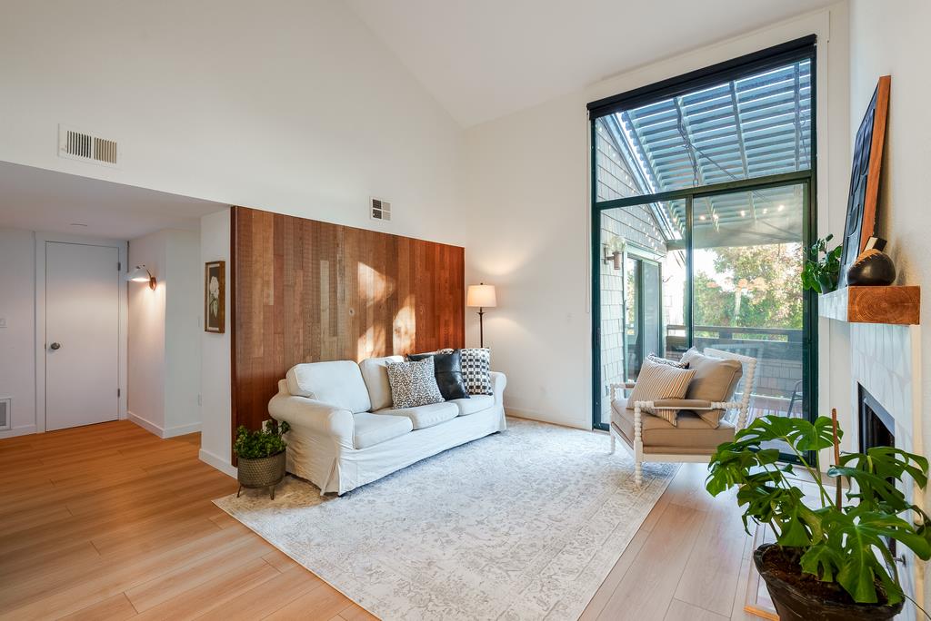 318 Soquel Avenue D3