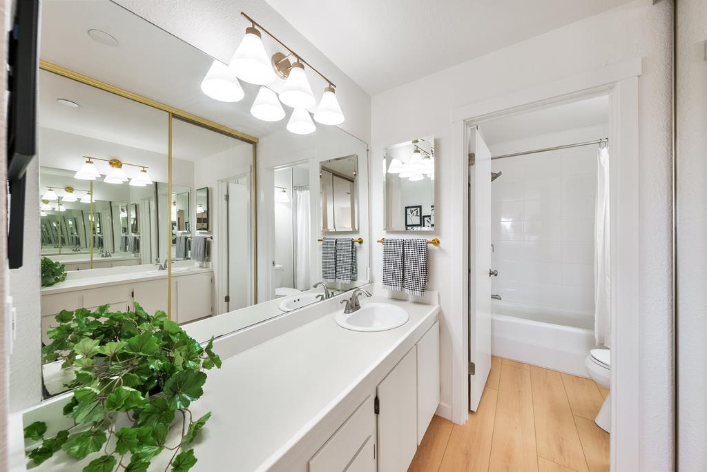 318 Soquel Avenue D3