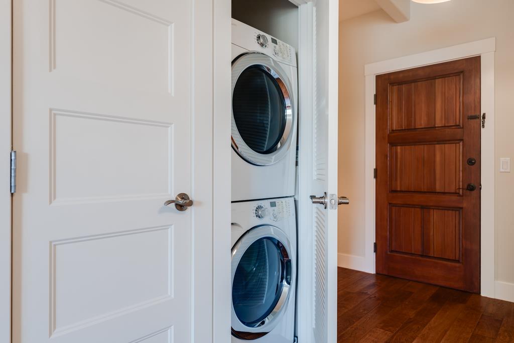 708 Frederick Street 204