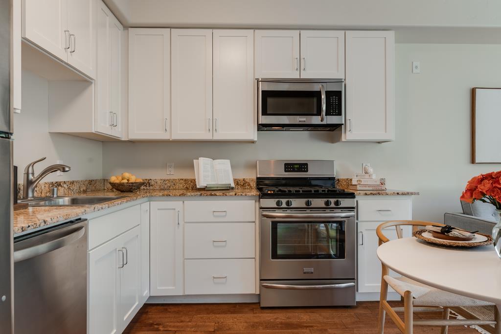 708 Frederick Street 204