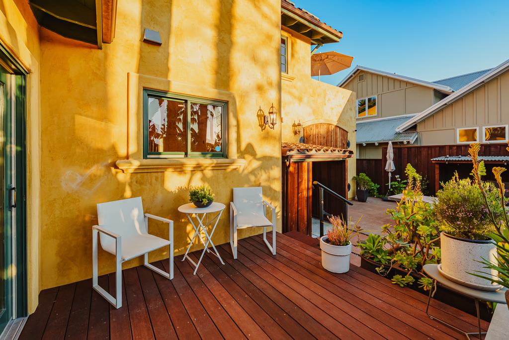 421 Centennial Street