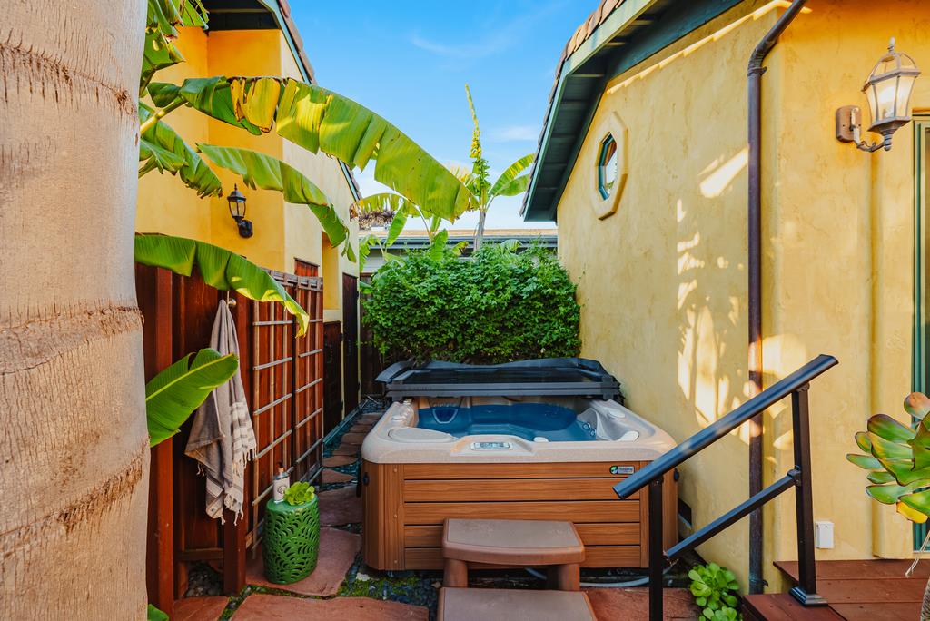 421 Centennial Street