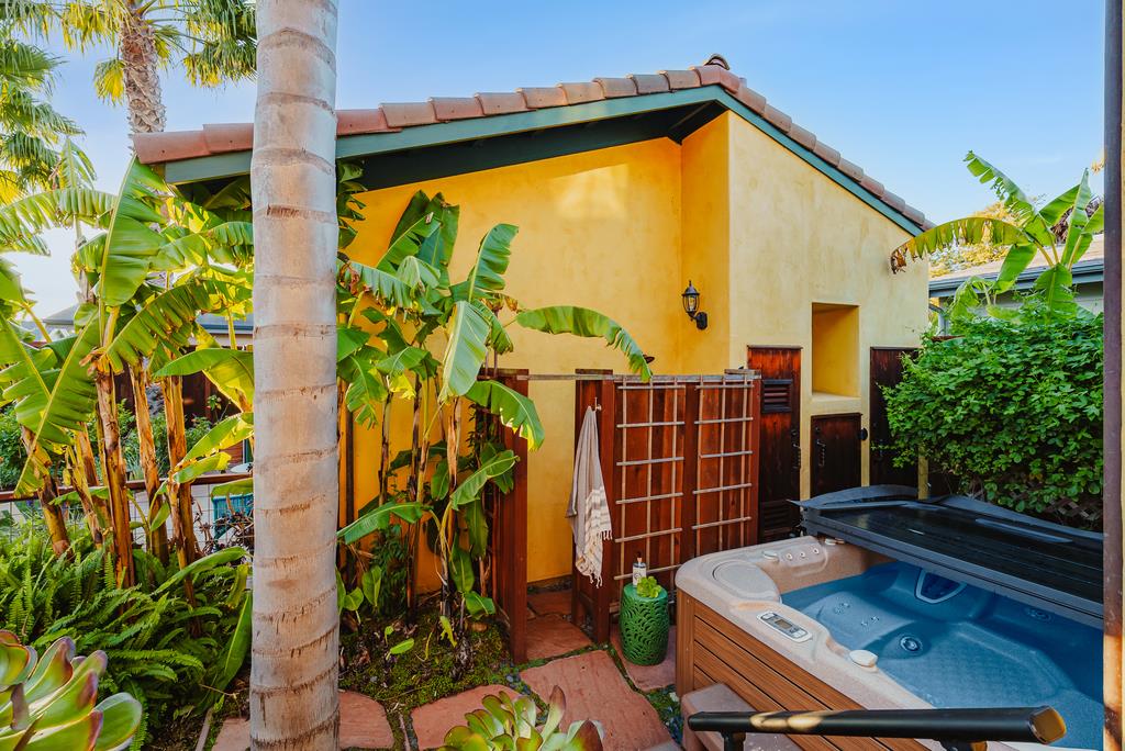 421 Centennial Street