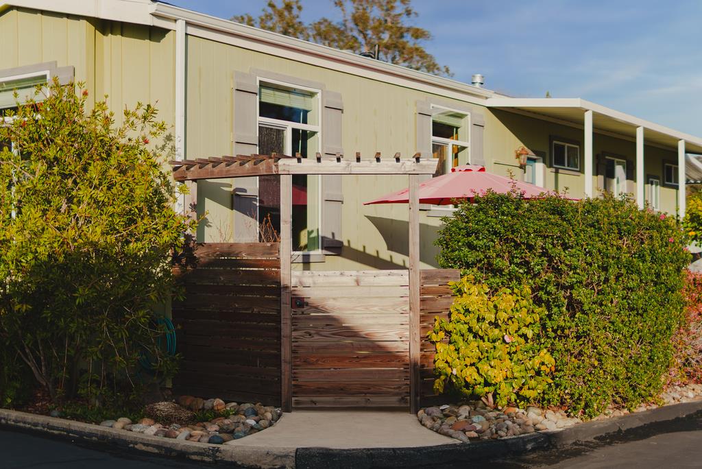 27 Pepperwood Way Unit: 27