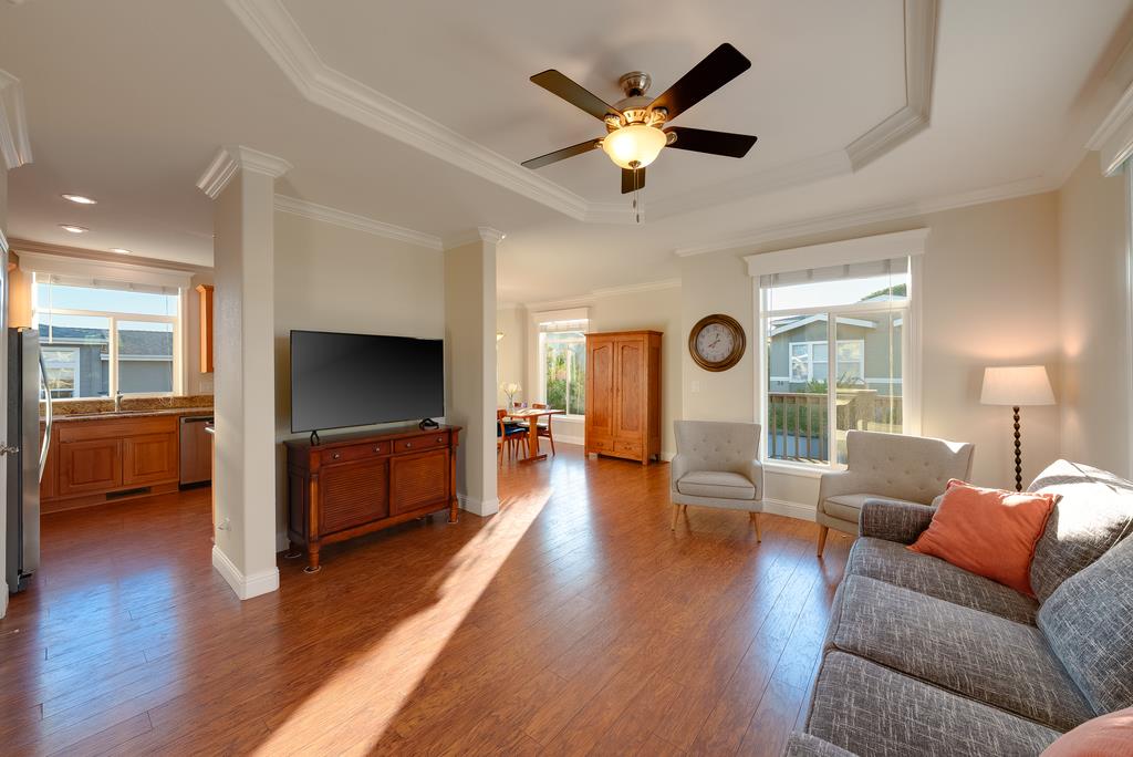 27 Pepperwood Way Unit: 27