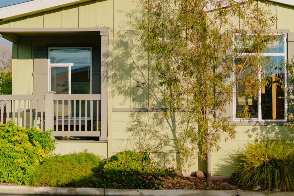 27 Pepperwood Way Unit: 27