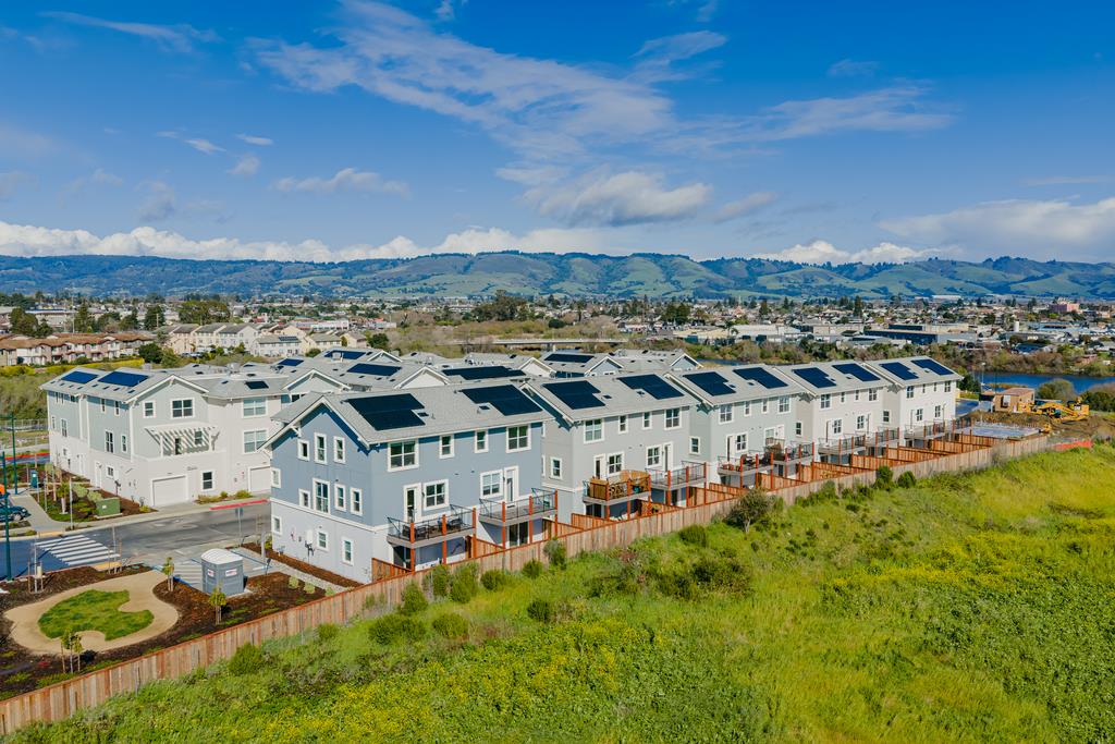 105 Skyline Vista Way