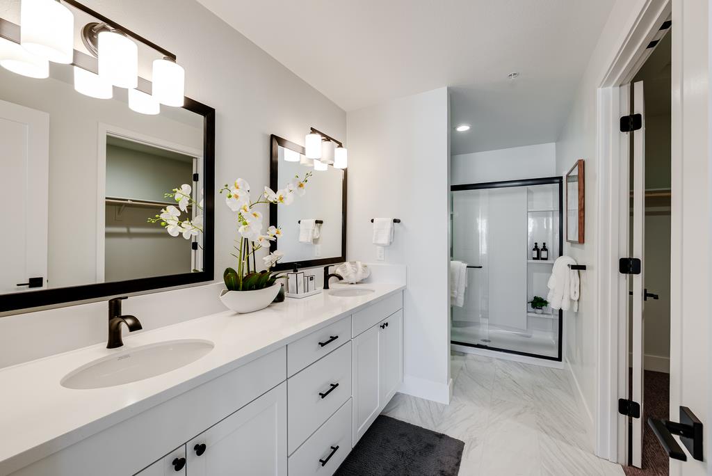 105 Skyline Vista Way