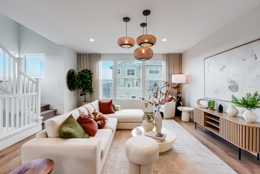 105 Skyline Vista Way