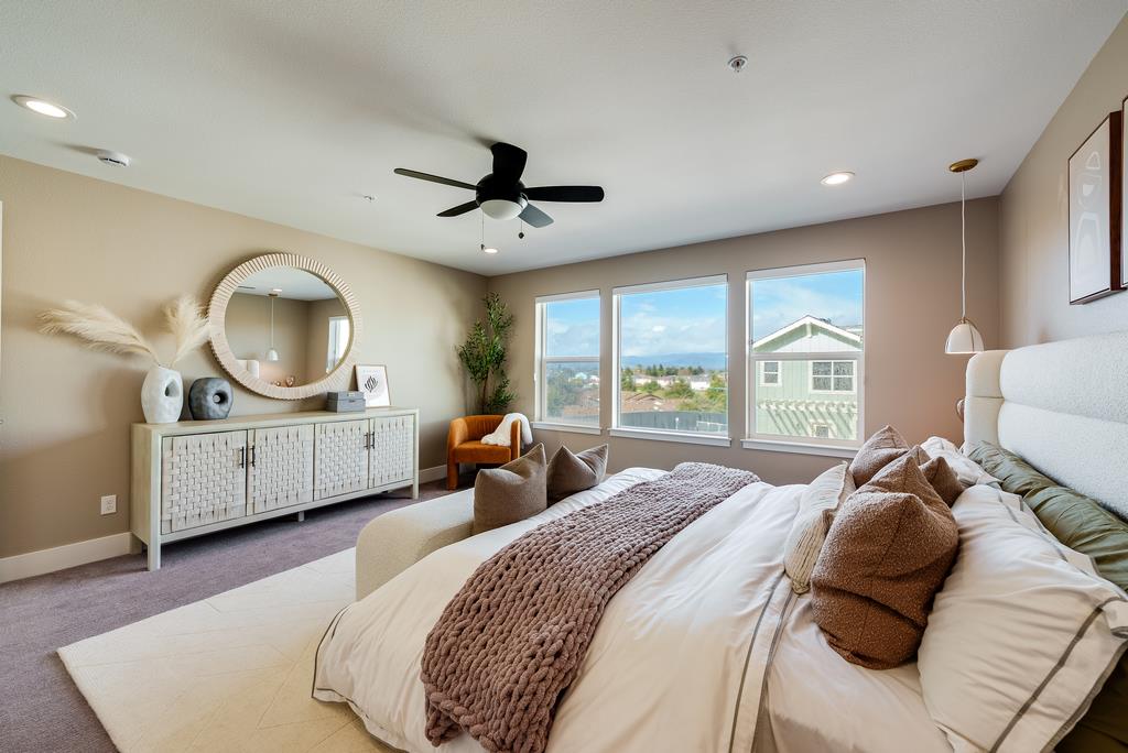 105 Skyline Vista Way