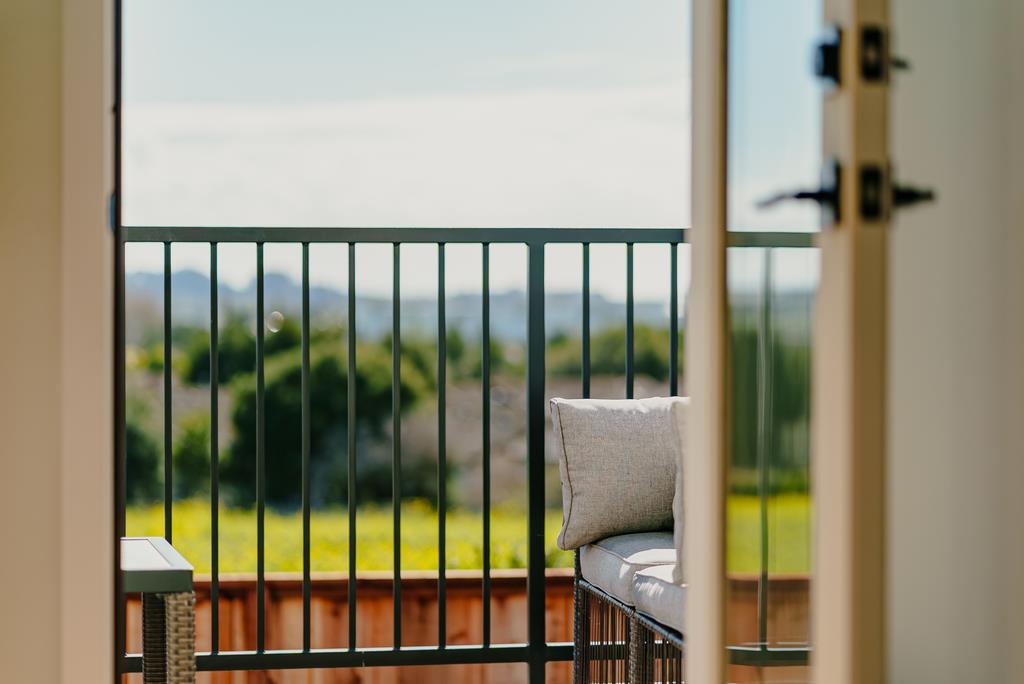 105 Skyline Vista Way