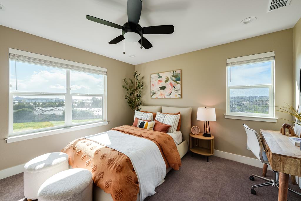 105 Skyline Vista Way