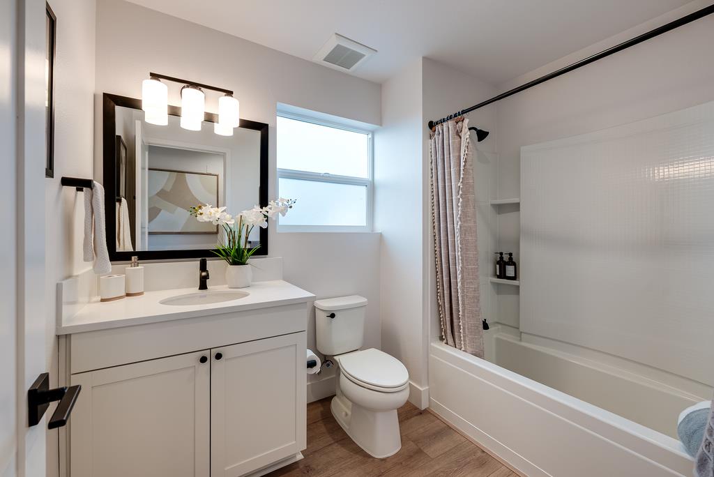 105 Skyline Vista Way