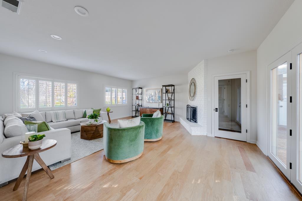 11891 Brookglen Drive