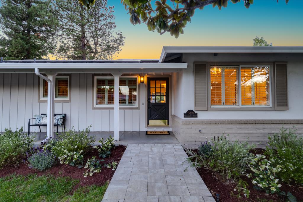 11891 Brookglen Drive