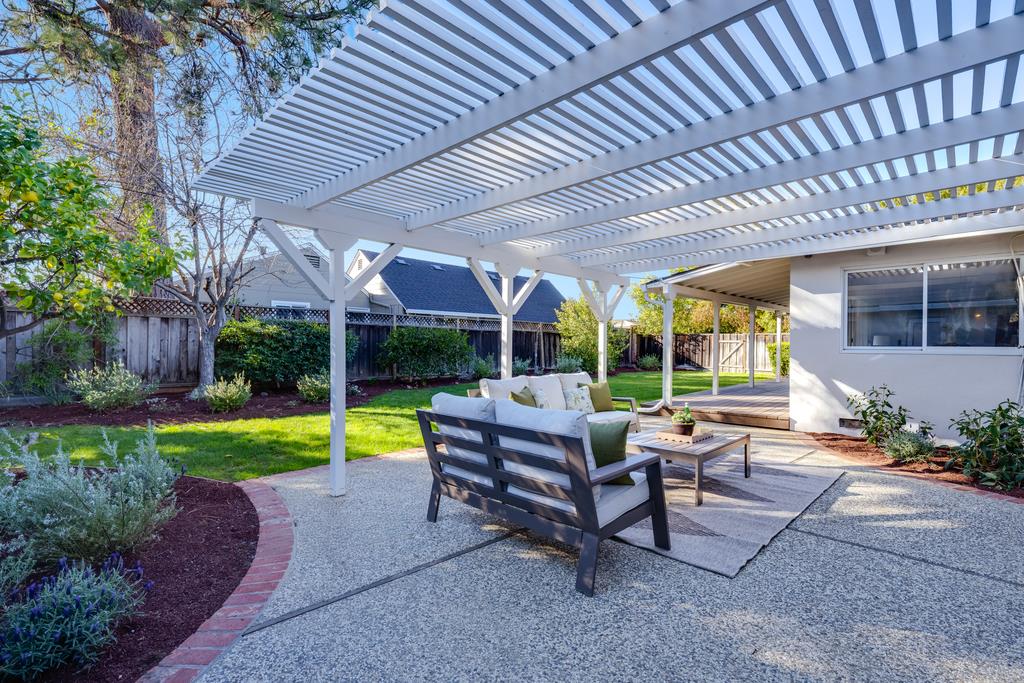 11891 Brookglen Drive