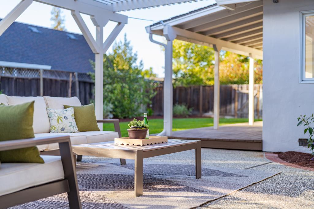 11891 Brookglen Drive