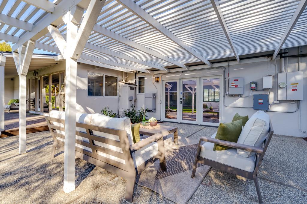 11891 Brookglen Drive