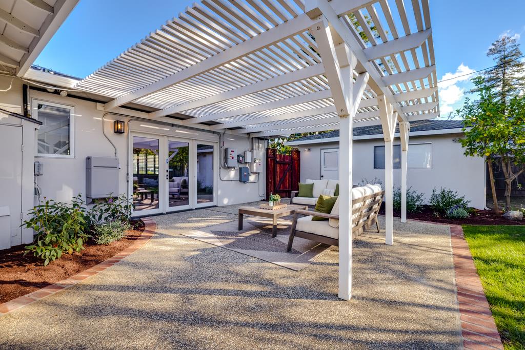 11891 Brookglen Drive