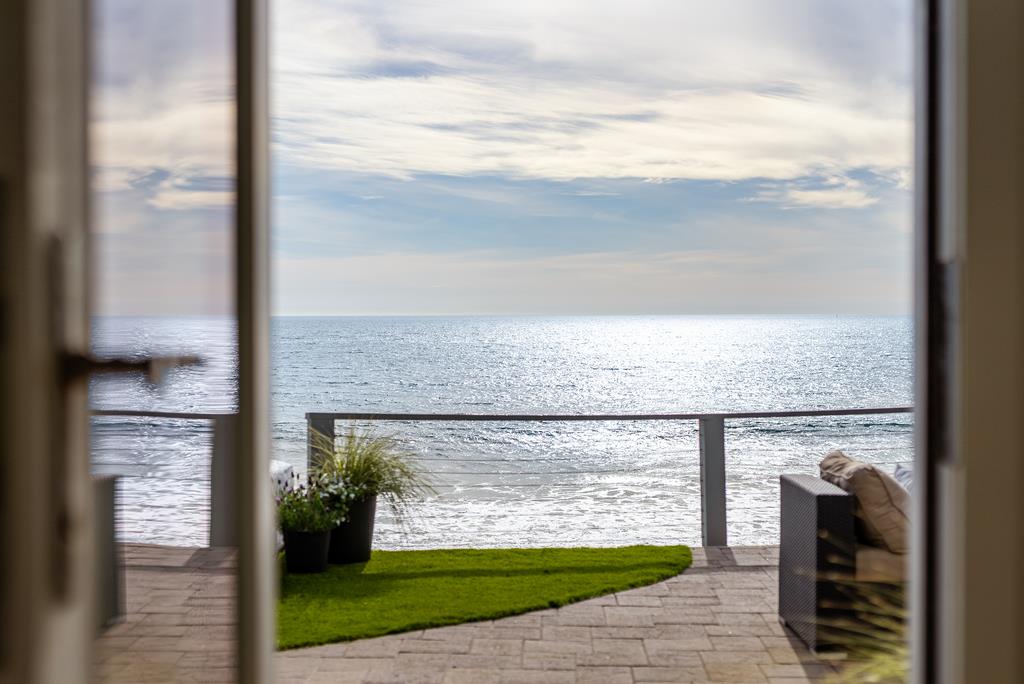 22826 East E. Cliff Drive