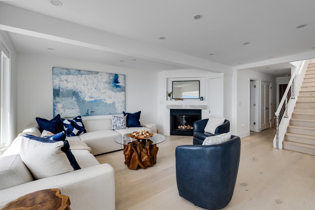 22826 East E. Cliff Drive