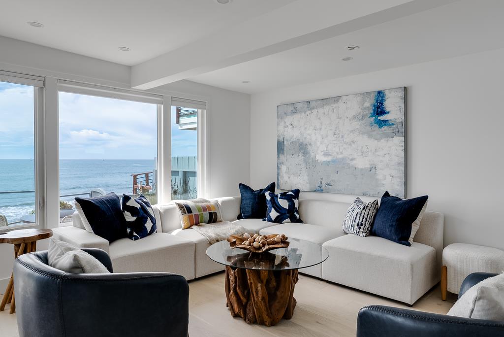 22826 East E. Cliff Drive