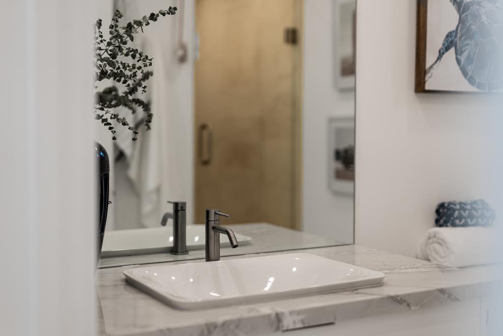 22826 East E. Cliff Drive