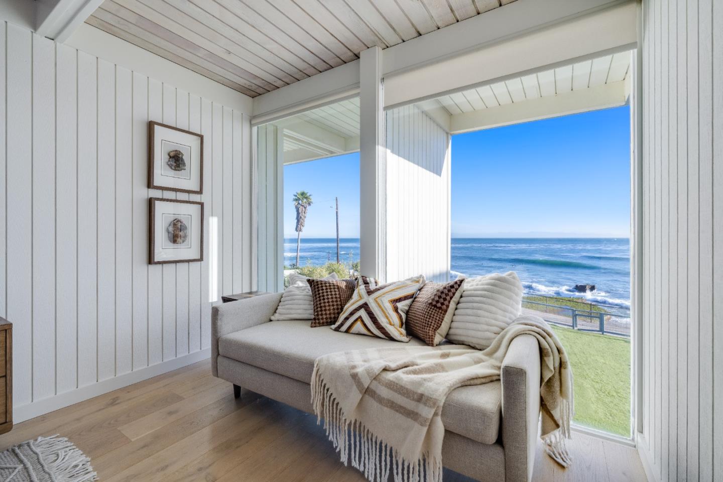 9 Rockview Drive