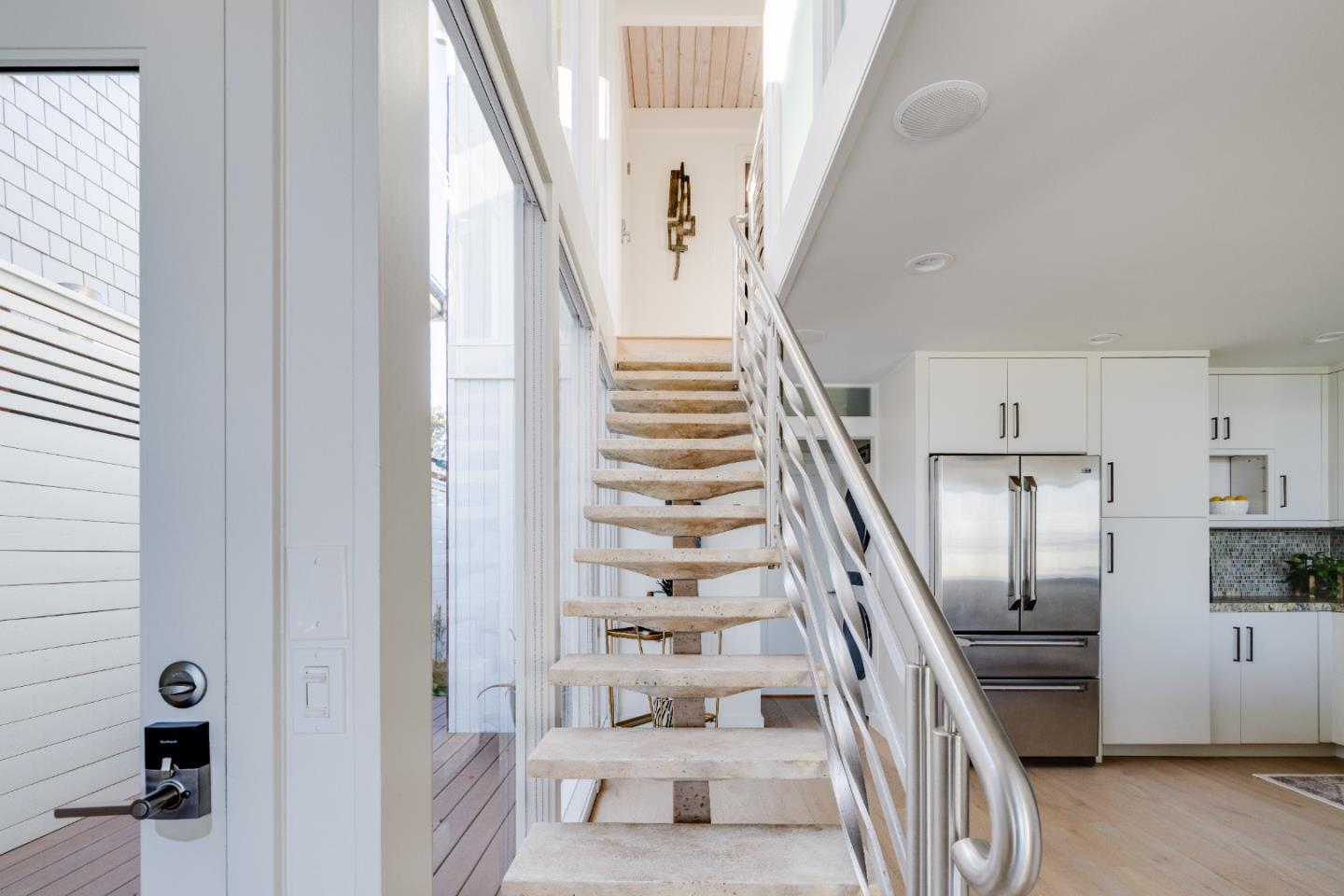 9 Rockview Drive