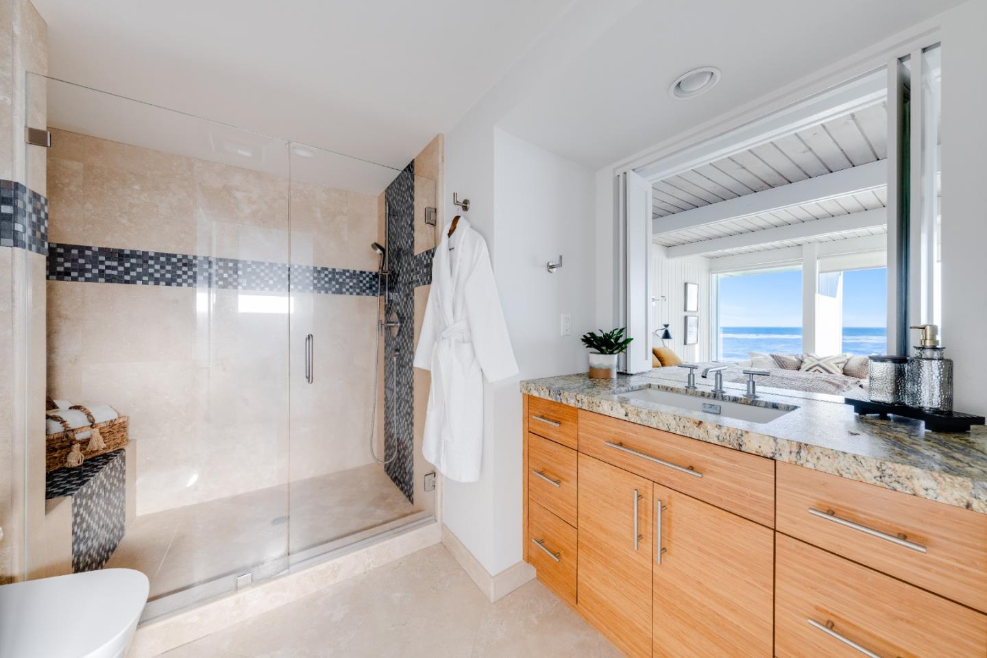 9 Rockview Drive