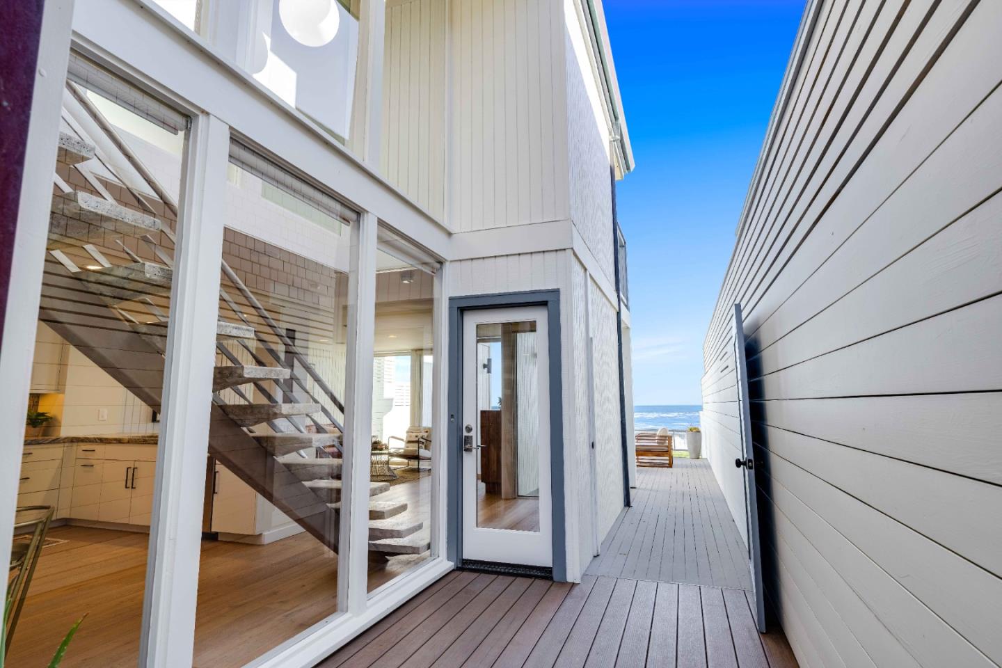 9 Rockview Drive