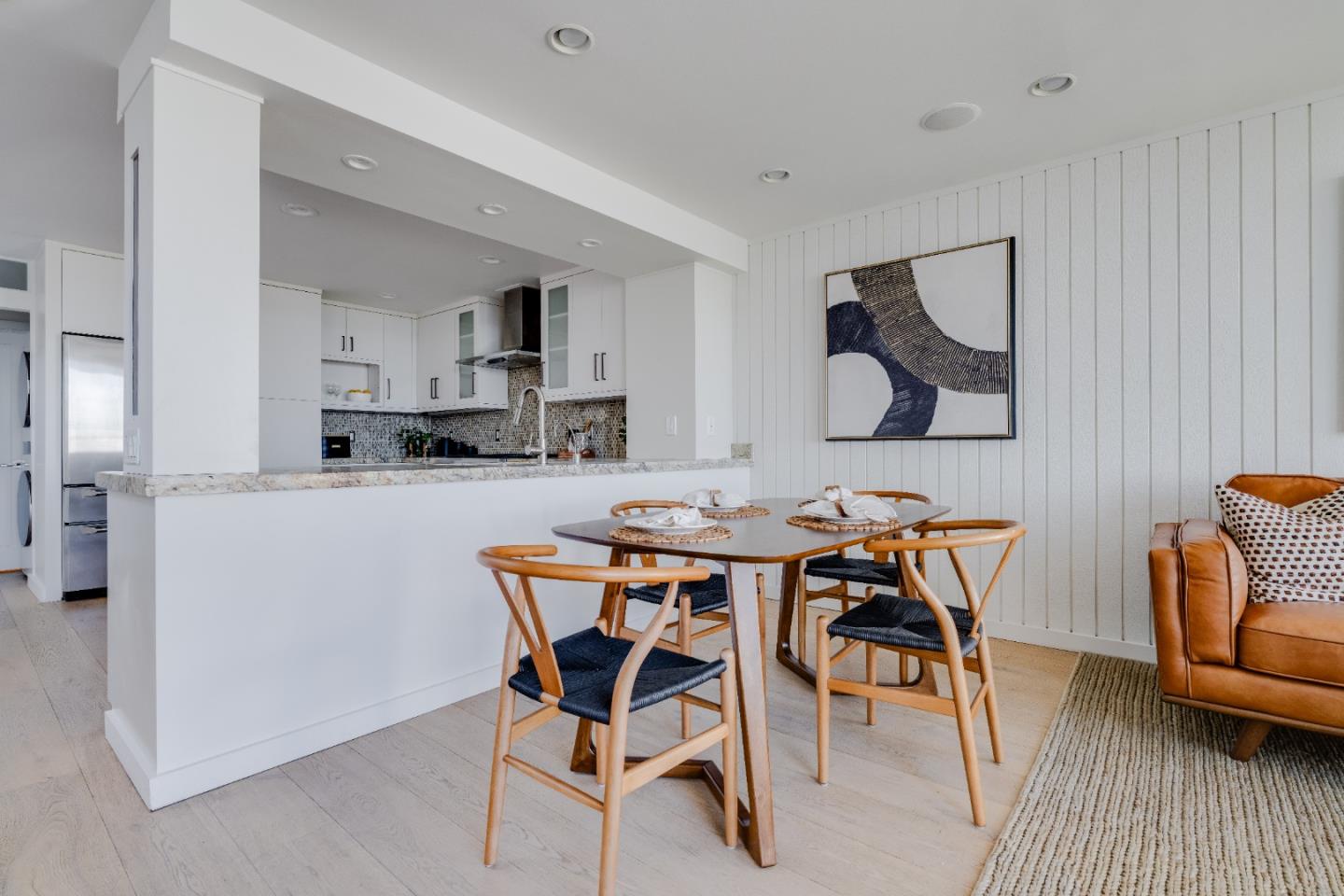 9 Rockview Drive