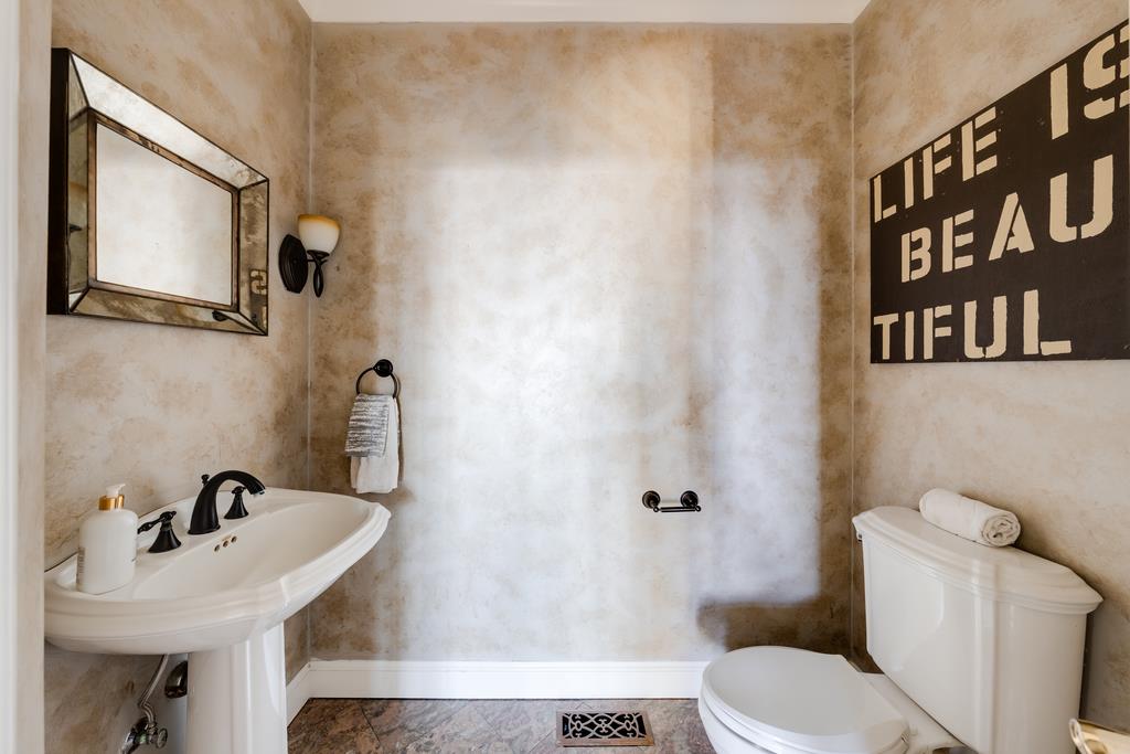 25220 Quail Ridge Road