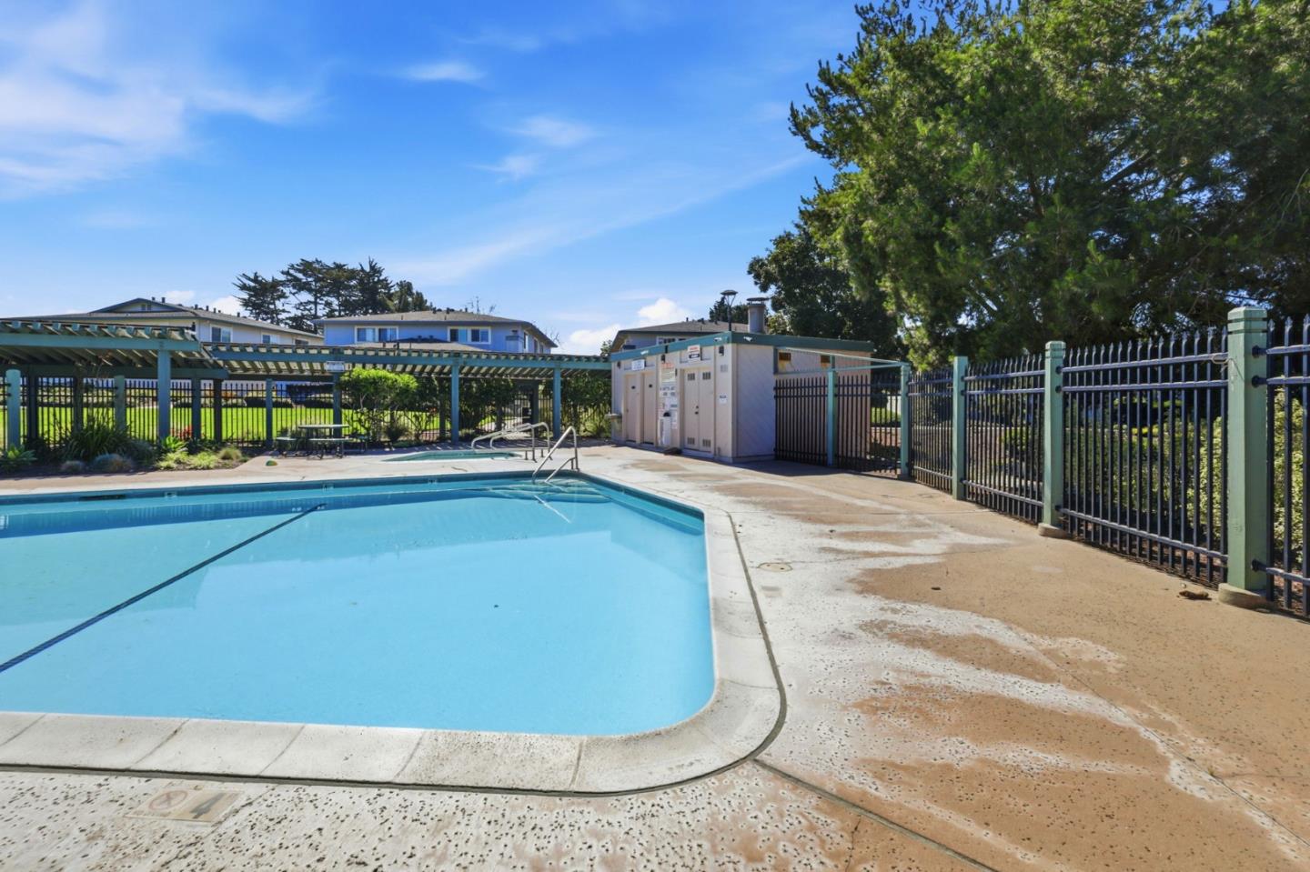 4225 Topsail Court