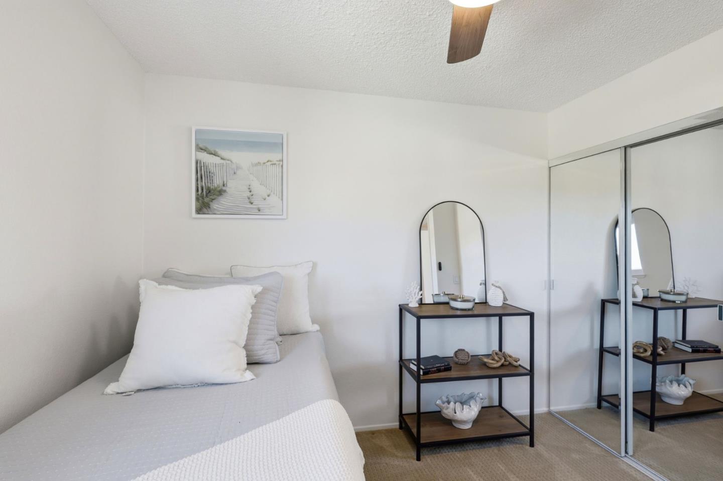 4225 Topsail Court