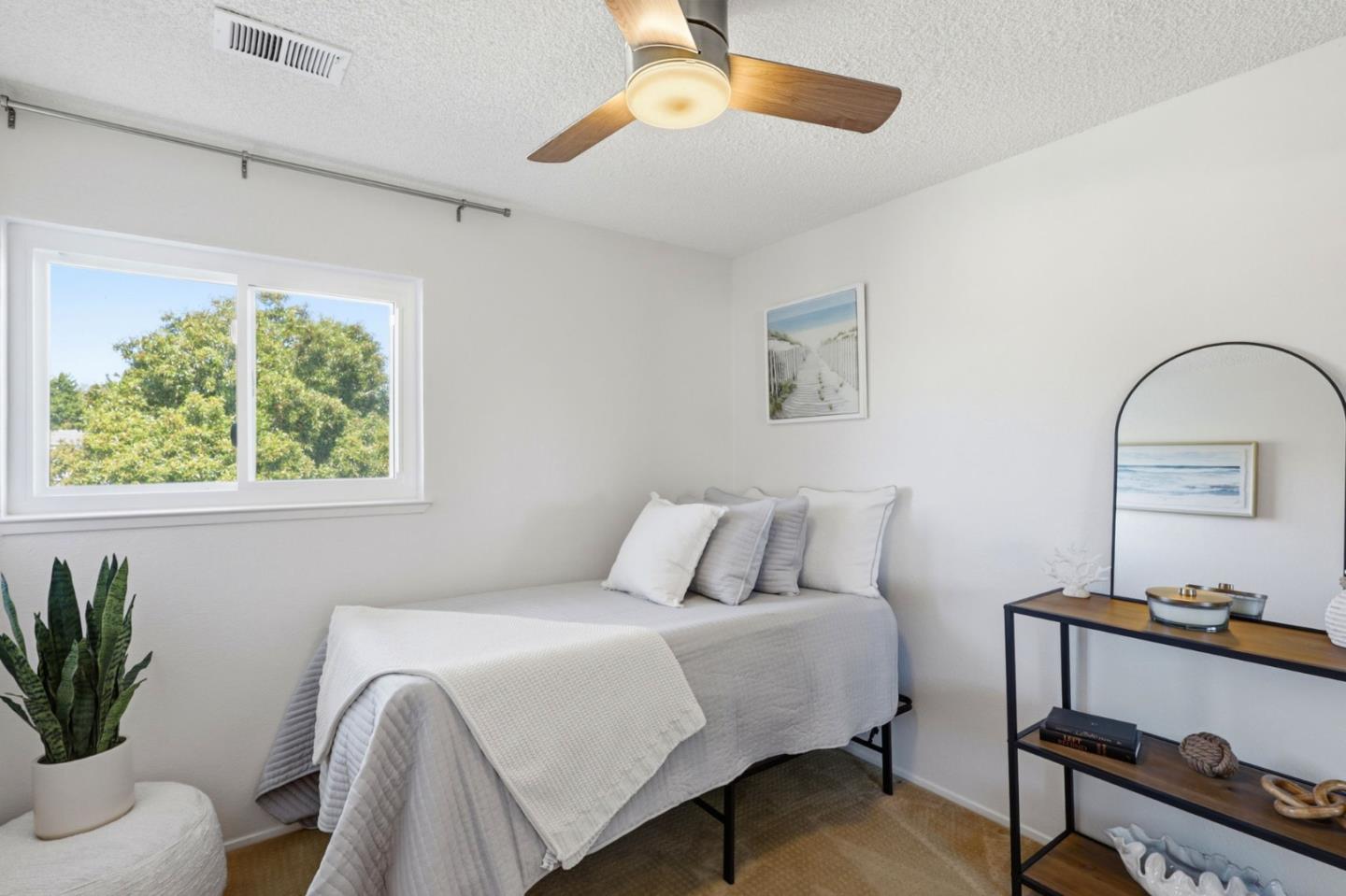 4225 Topsail Court
