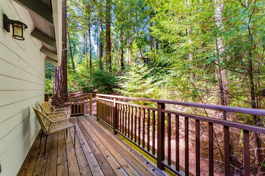 23535 Treeview Trail