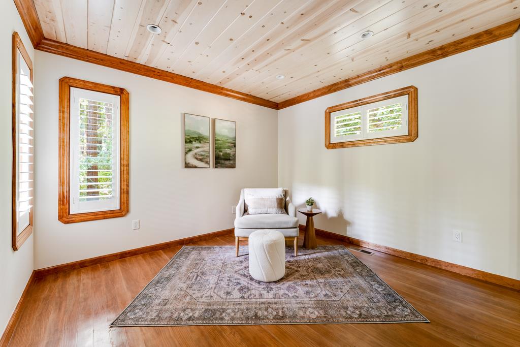 23535 Treeview Trail