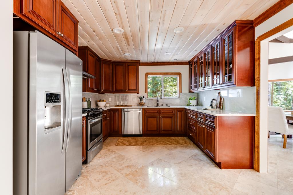 23535 Treeview Trail