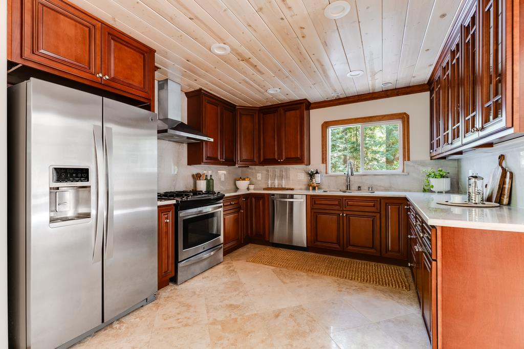 23535 Treeview Trail