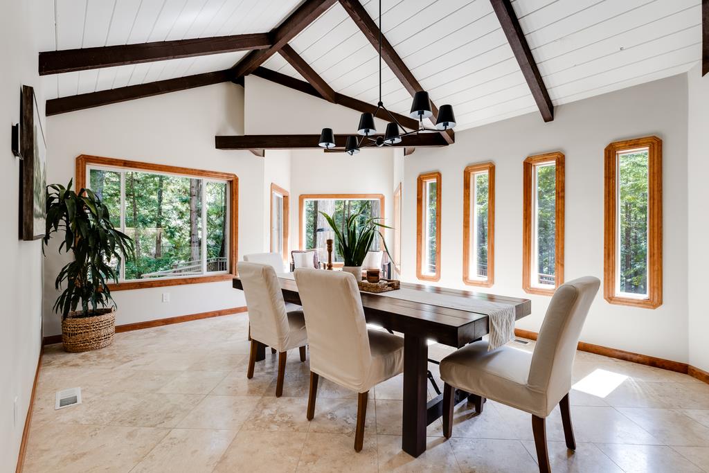 23535 Treeview Trail