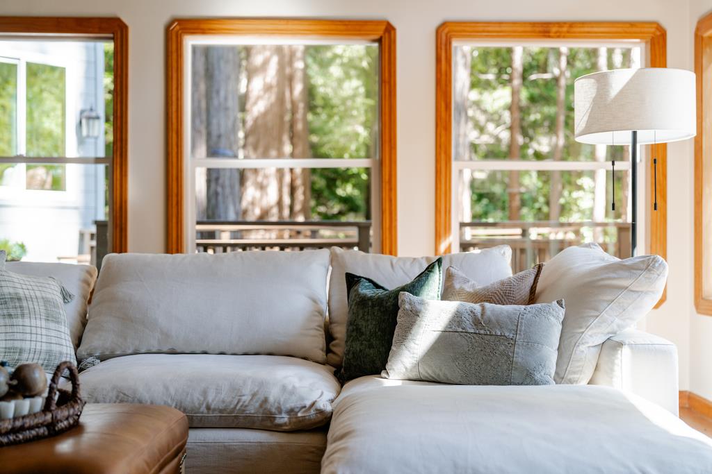 23535 Treeview Trail