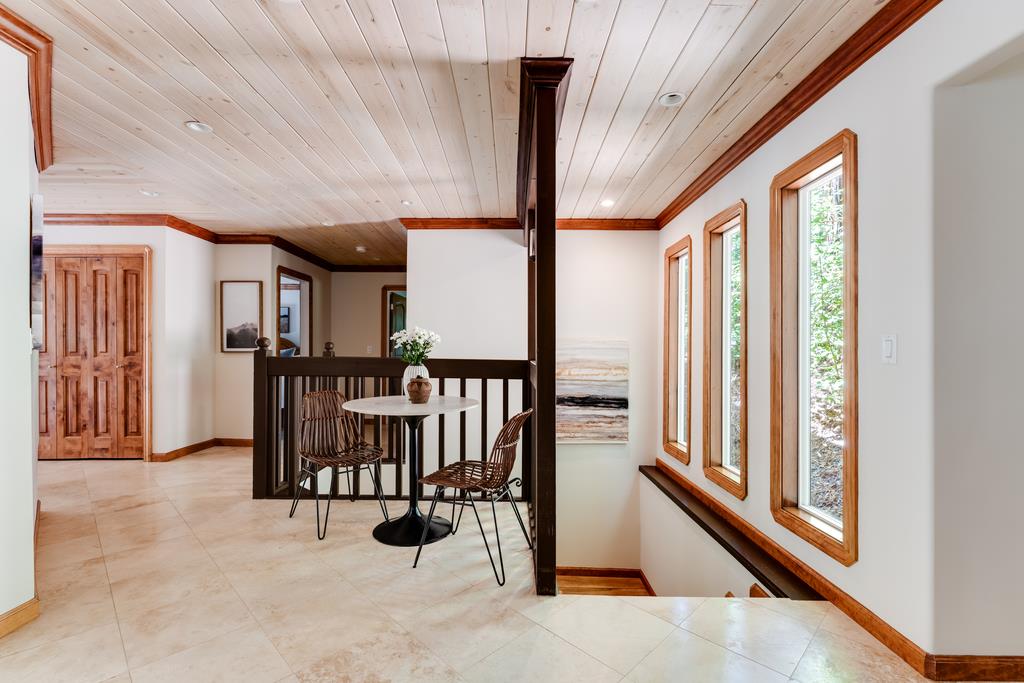 23535 Treeview Trail