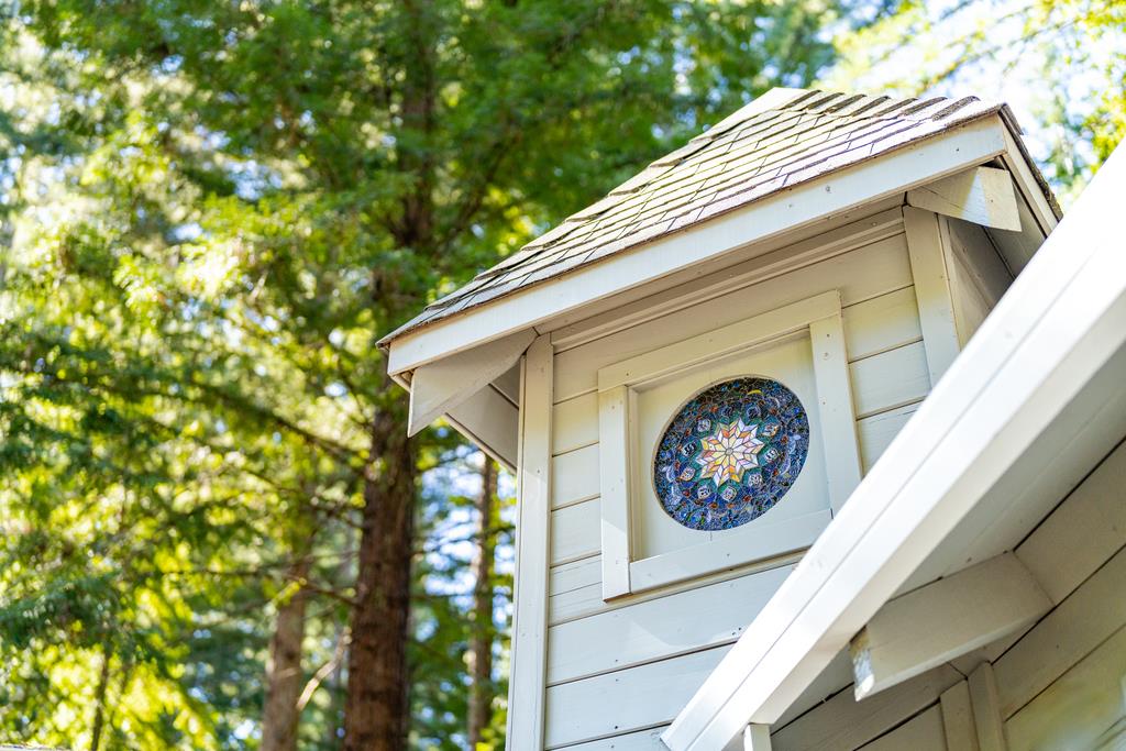 23535 Treeview Trail