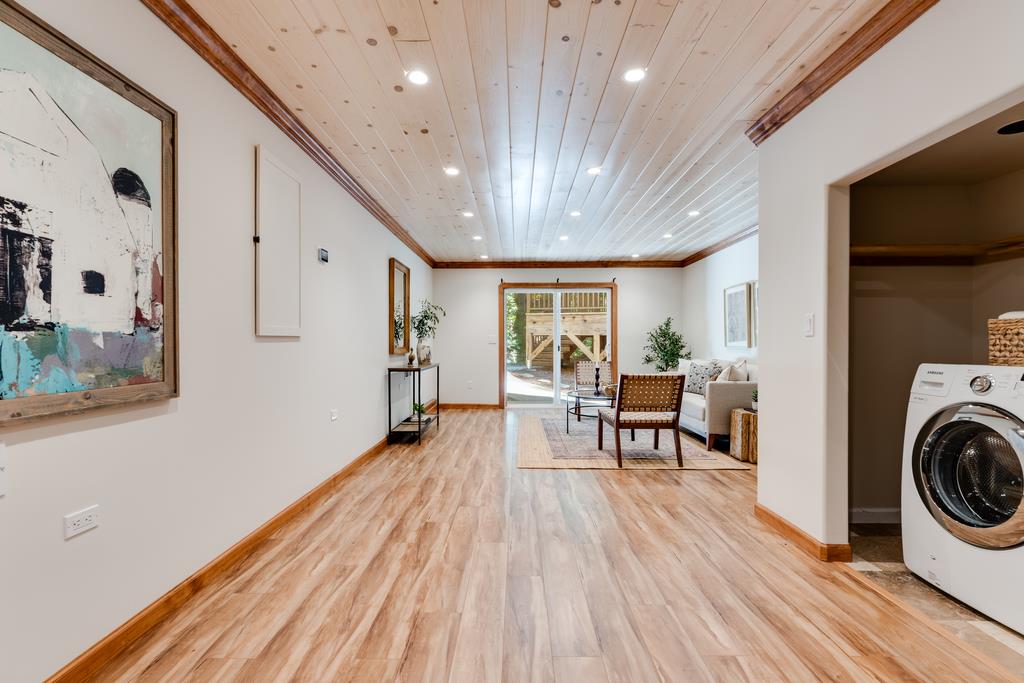 23535 Treeview Trail