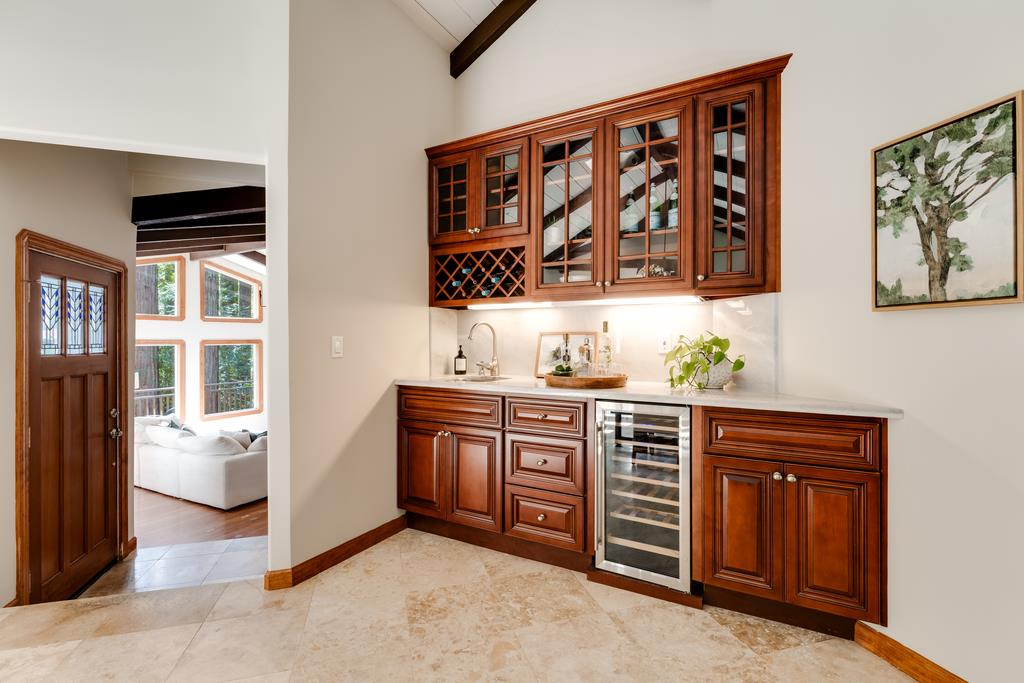 23535 Treeview Trail