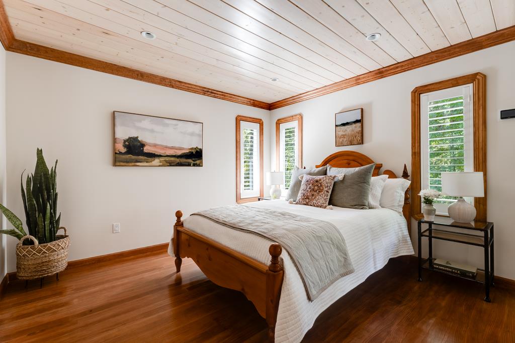 23535 Treeview Trail