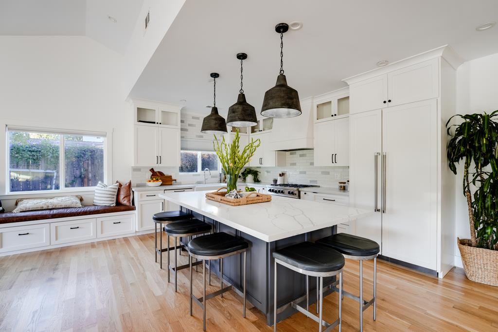 1100 Graham Hill Road